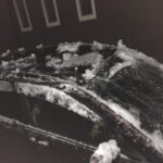 落雪で車にへこみが?!保険で直せるの??それとも廃車…