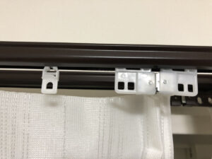 カーテンレールのランナーを入れ替え！交換時間と注意点を紹介！